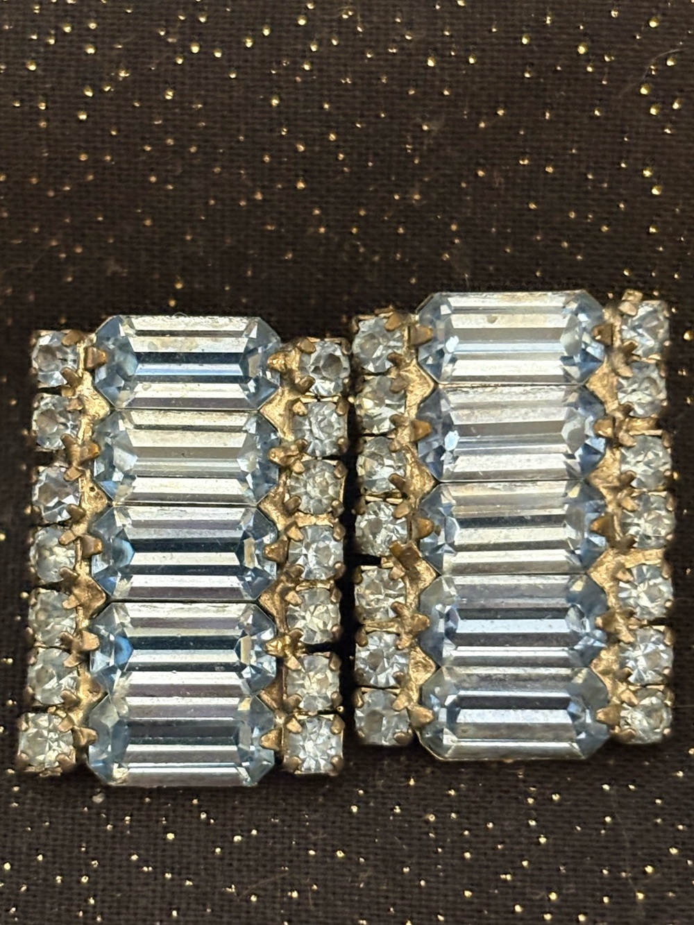 Vintage Blue Weiss Clip On Earrings